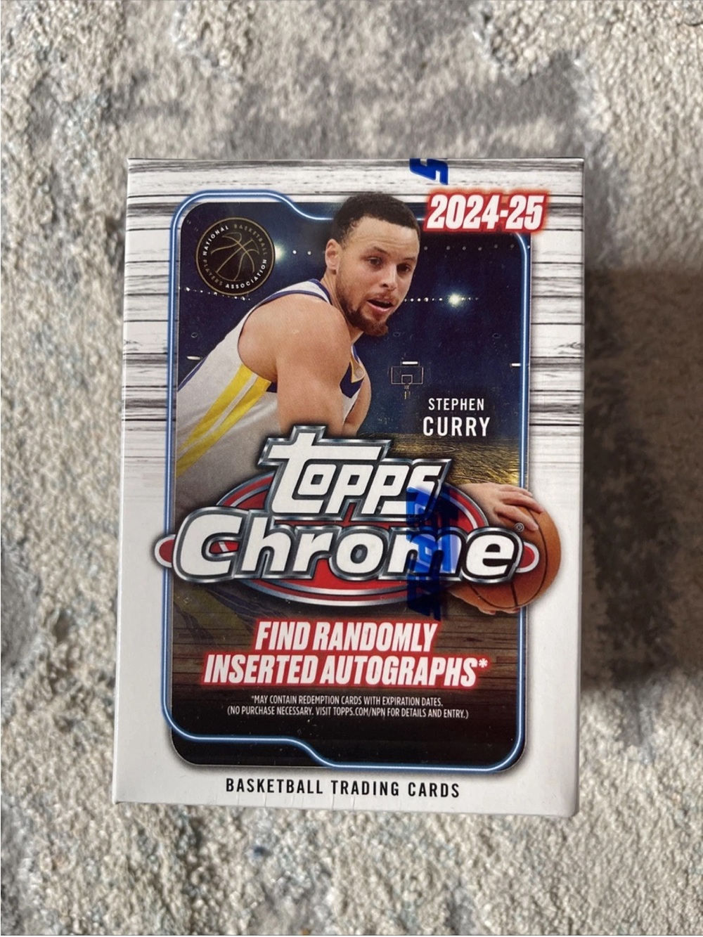 Topps White Box with Blue Logo - 2024-25 Trading Card Pack